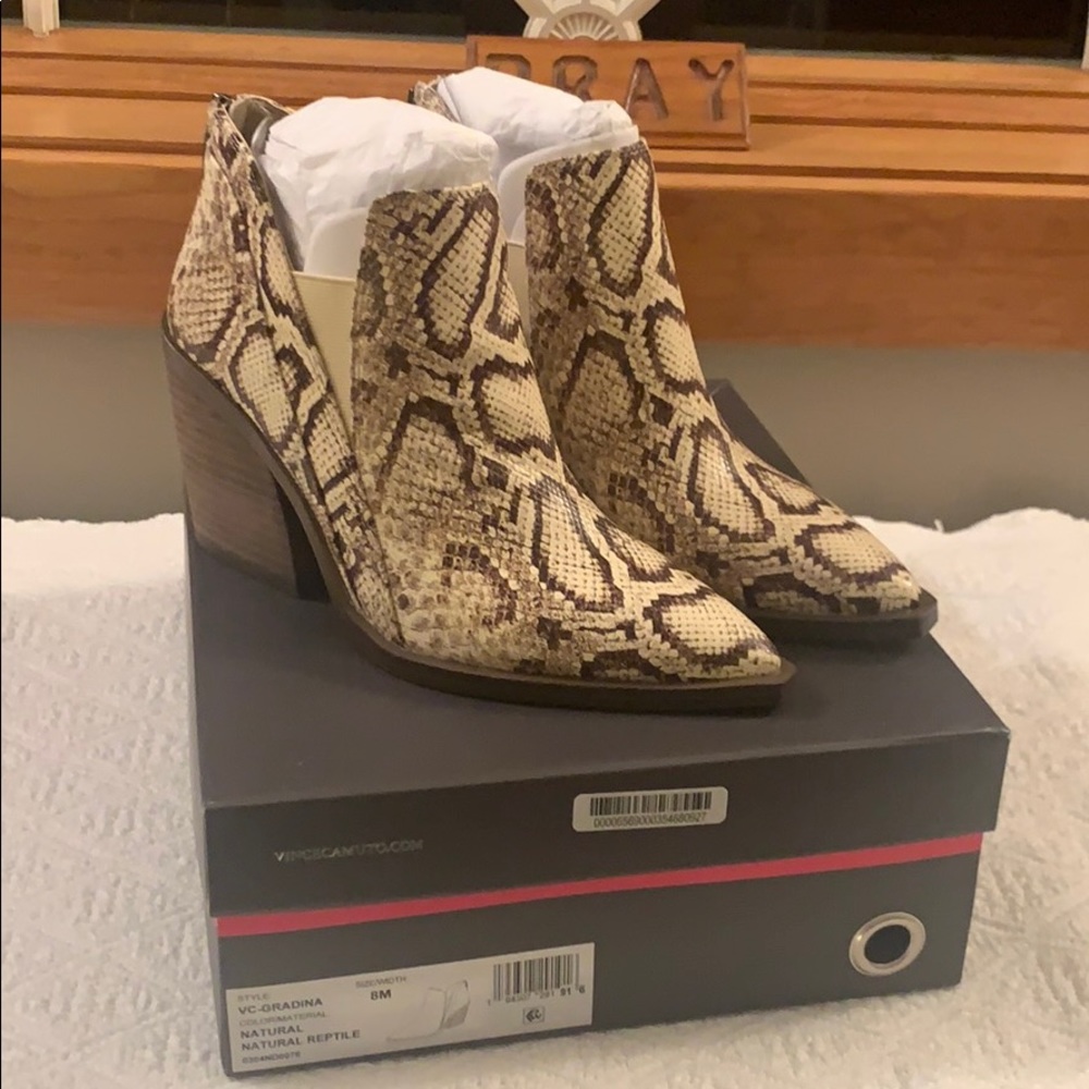 Vince Camuto Gradina Block Heel Bootie Snake Print - Picture 2 of 9